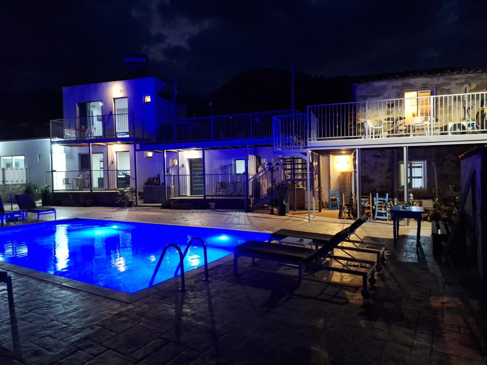 Holiday Apartments,Polynikis Sea-Cret, Pachyammos Exterior photo